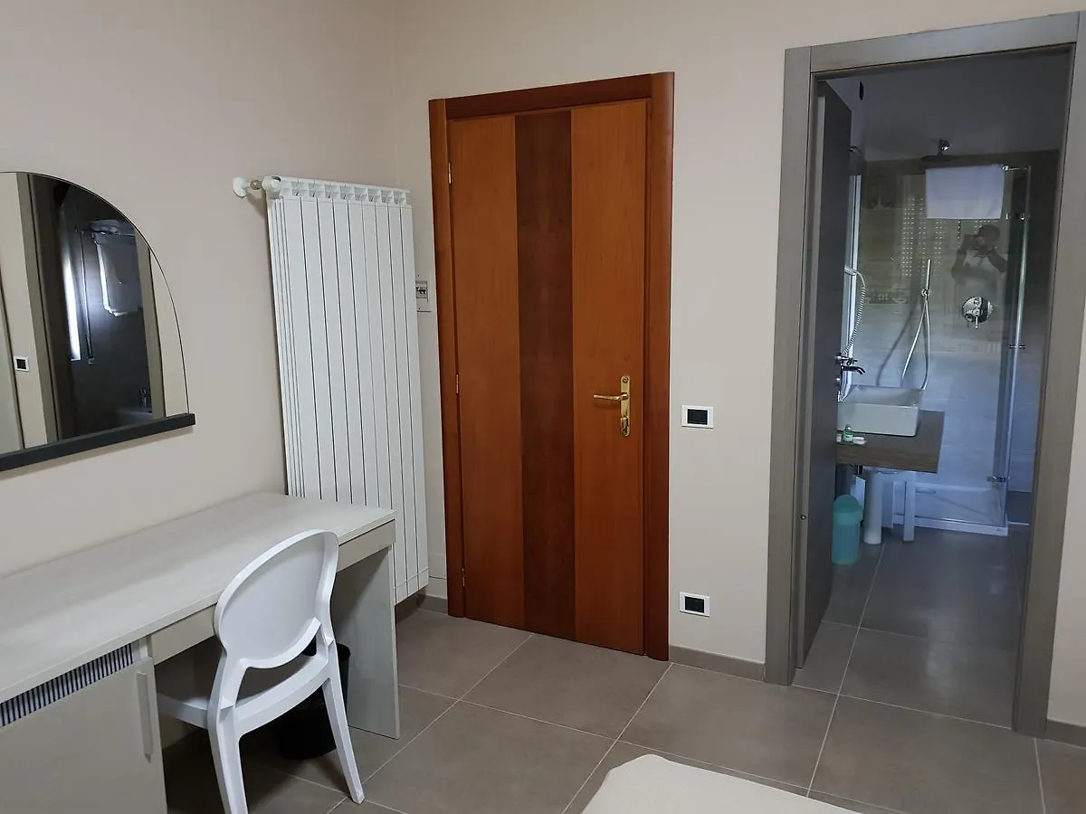 ***  Hotel Francesco Padenghe sul Garda Olaszország