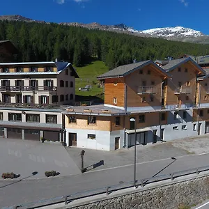 Meuble Adler - & Mountain Apartahotel